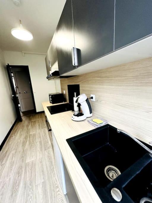 Le Moderne Apartment Charleville-Mézières Exterior foto