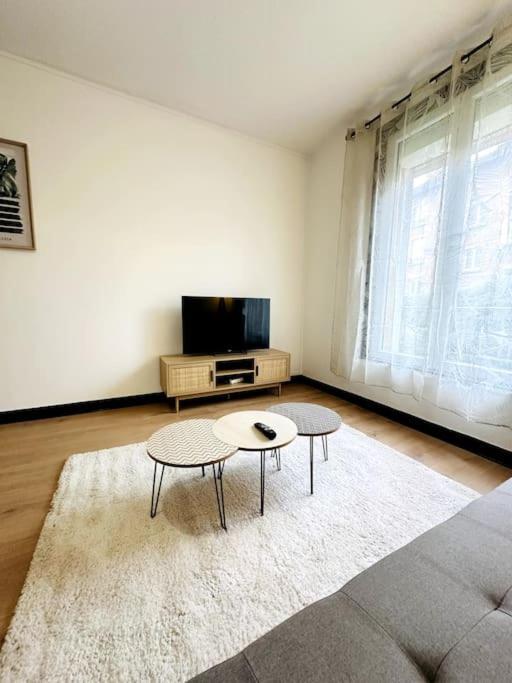 Le Moderne Apartment Charleville-Mézières Exterior foto